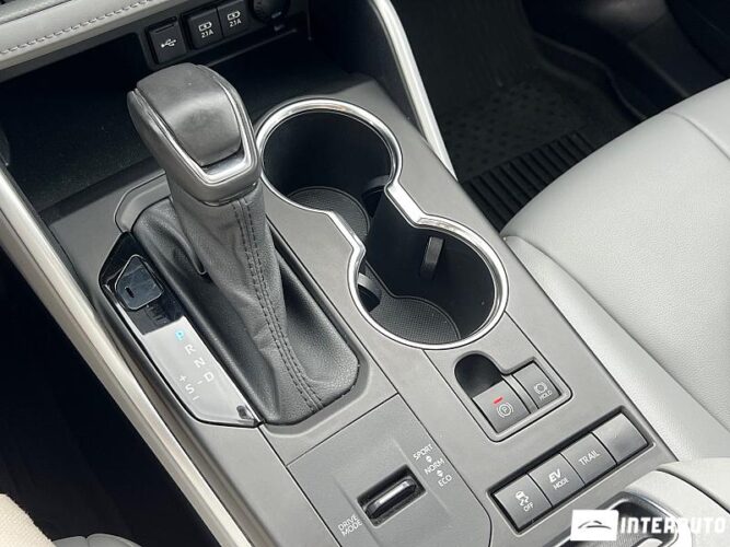 Toyota Highlander 48 interauto-car