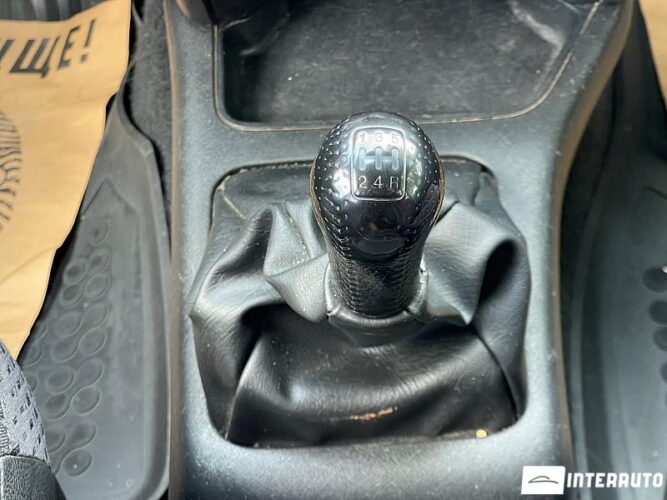 Honda CR-V 38 interauto-car