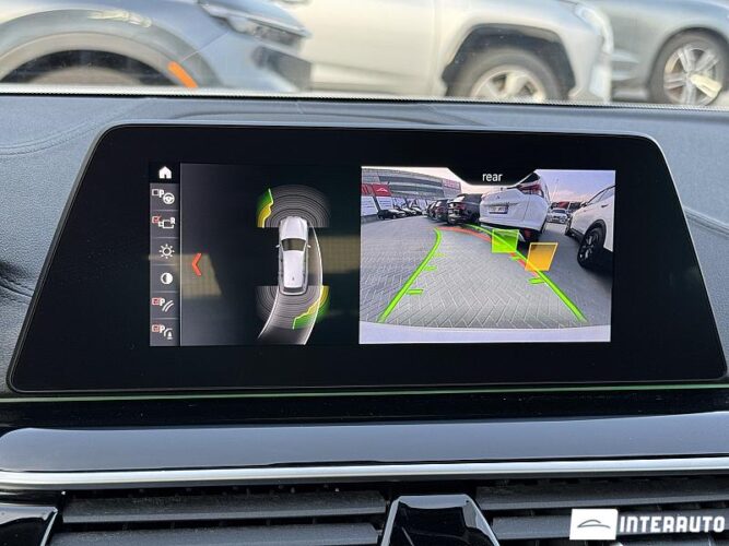 BMW 530 43 interauto-car