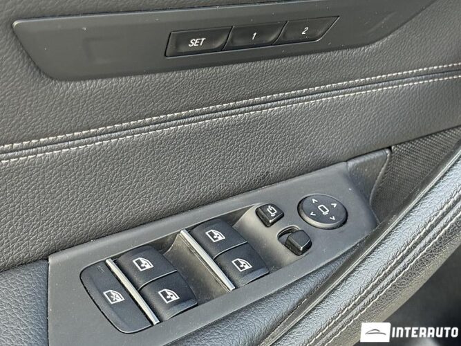 BMW 530 52 interauto-car