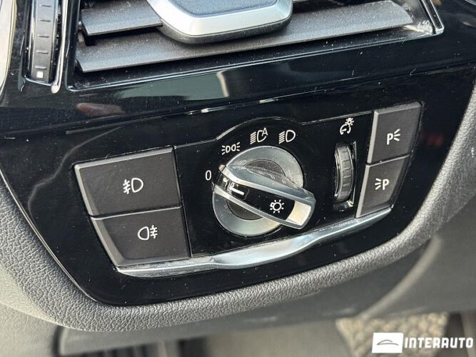 BMW 530 54 interauto-car