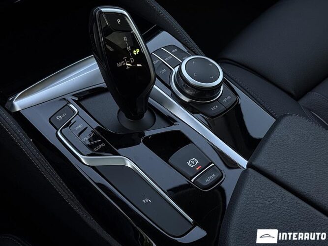 BMW 530 45 interauto-car