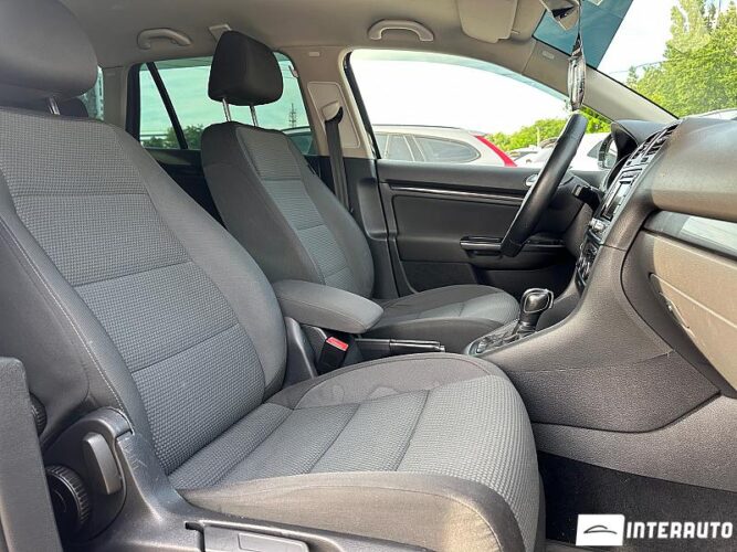 Volkswagen Golf 39 interauto-car