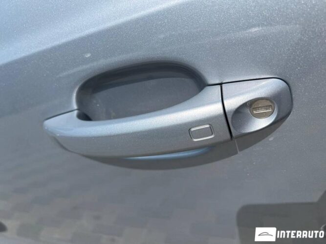 Audi Q3 35 interauto-car