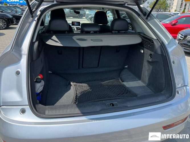 Audi Q3 49 interauto-car