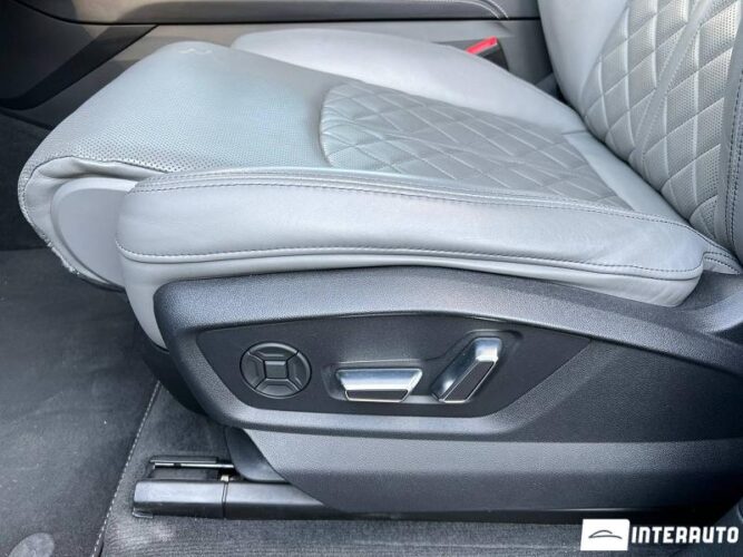 Audi Q8 53 interauto-car