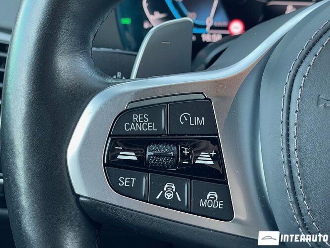 BMW X5 4.5e 43 interauto-car