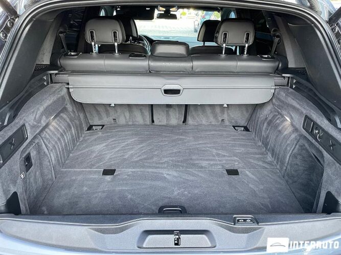 BMW X5 4.5e 55 interauto-car