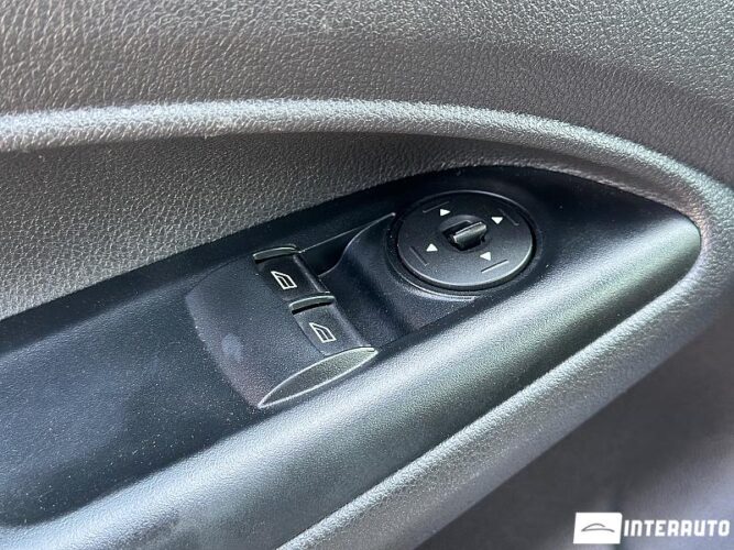 Ford Transit Connect 29 interauto-car