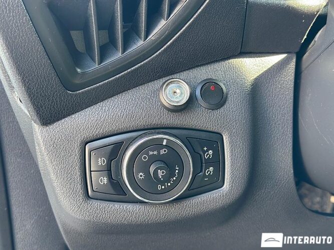 Ford Transit Connect 31 interauto-car