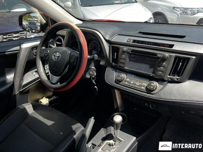 Toyota Rav-4 36 interauto-car