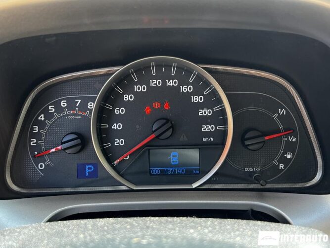 Toyota Rav-4 37 interauto-car