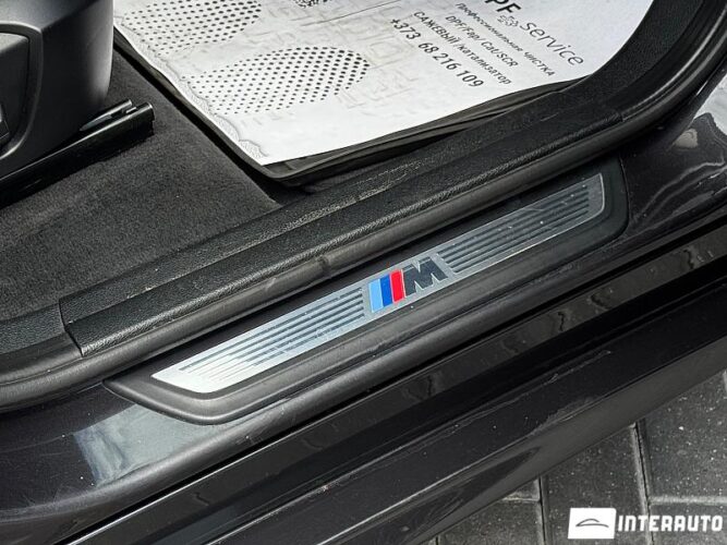 BMW X4 3.5i 42 interauto-car