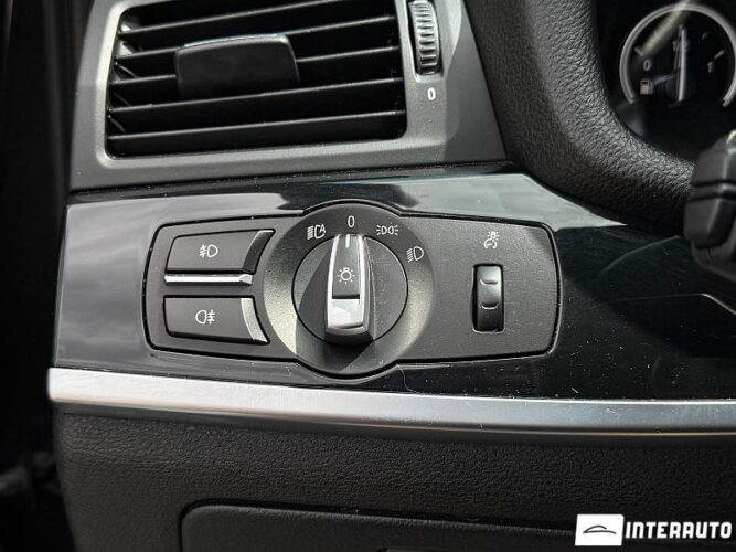 BMW X4 3.5i 45 interauto-car