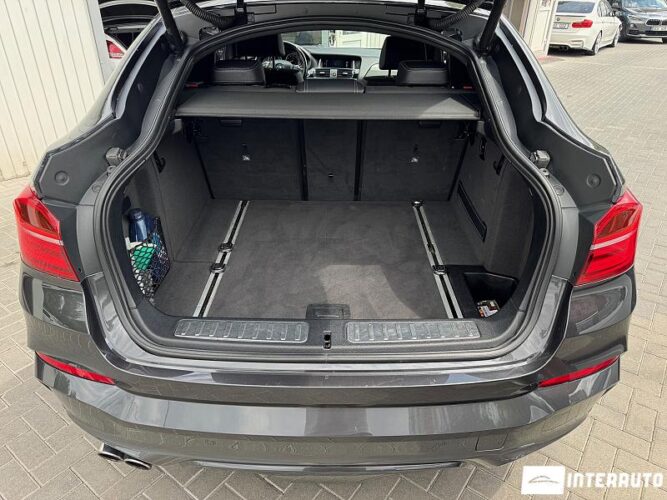BMW X4 3.5i 49 interauto-car