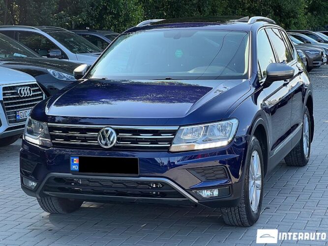 Volkswagen Tiguan 32 interauto-car