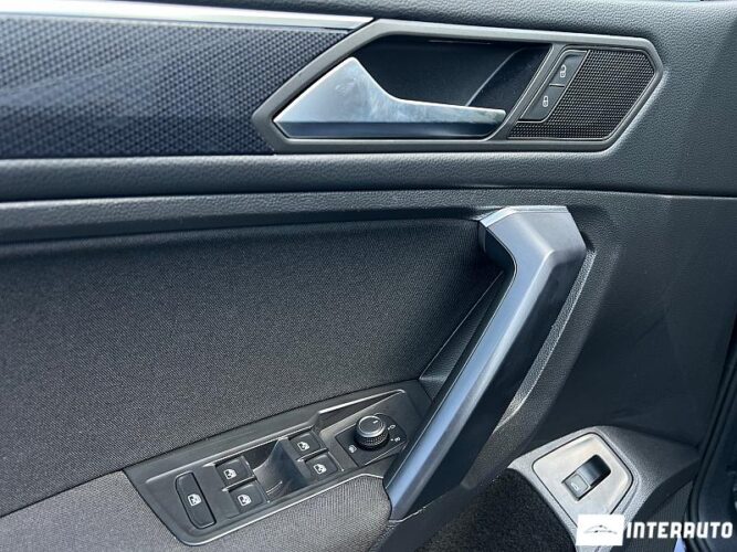 Volkswagen Tiguan 36 interauto-car