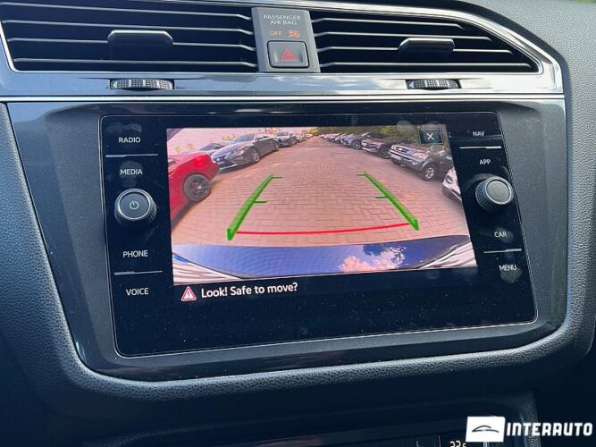 Volkswagen Tiguan 43 interauto-car