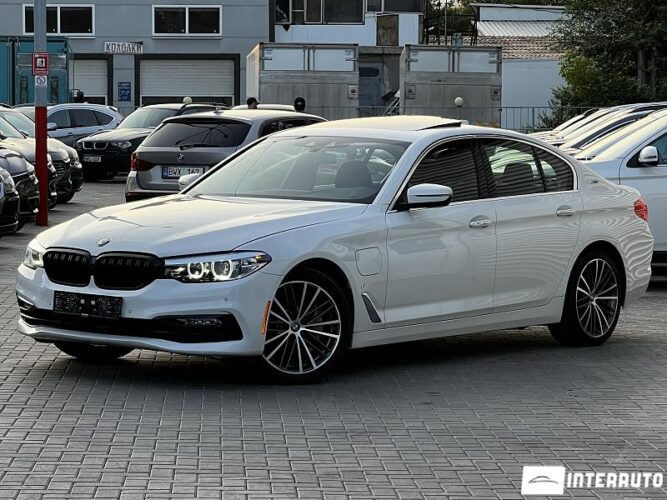 BMW 530e 32 interauto-car