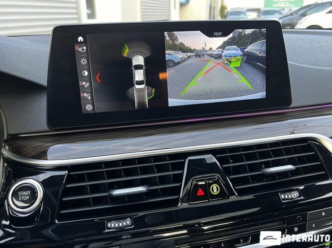 BMW 530e 41 interauto-car