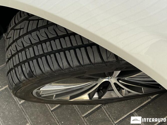 BMW 530e 48 interauto-car