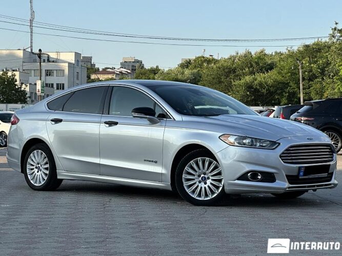 Ford Fusion 32 interauto-car