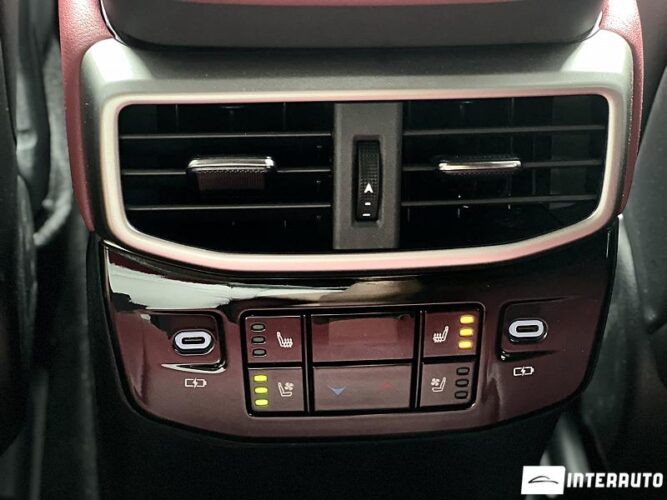 Lexus RX 500h 64 interauto-car