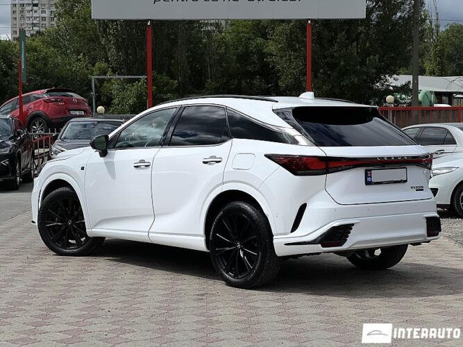 Lexus RX 500h 44 interauto-car