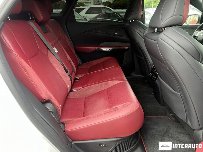 Lexus RX 500h 63 interauto-car