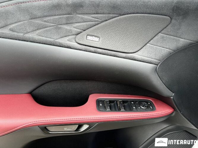 Lexus RX 500h 46 interauto-car