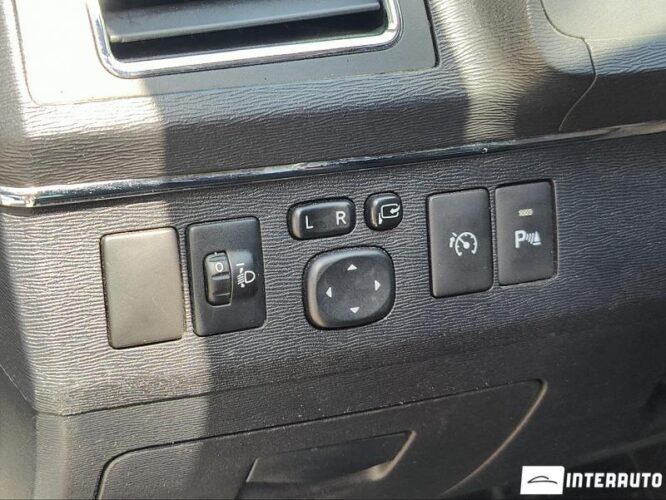 Toyota Avensis 42 interauto-car