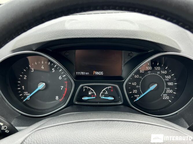 Ford Escape 40 interauto-car