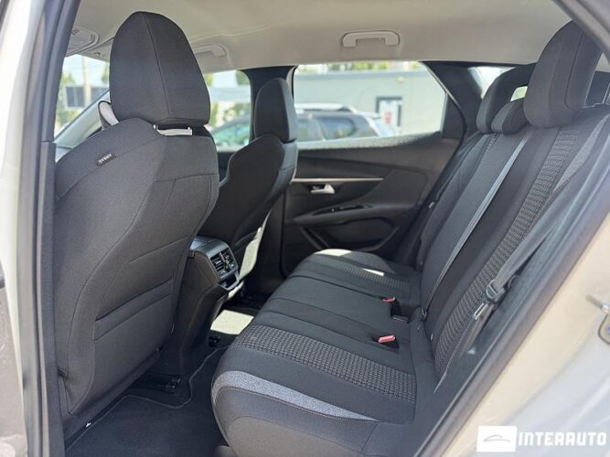 Peugeot 3008 36 interauto-car