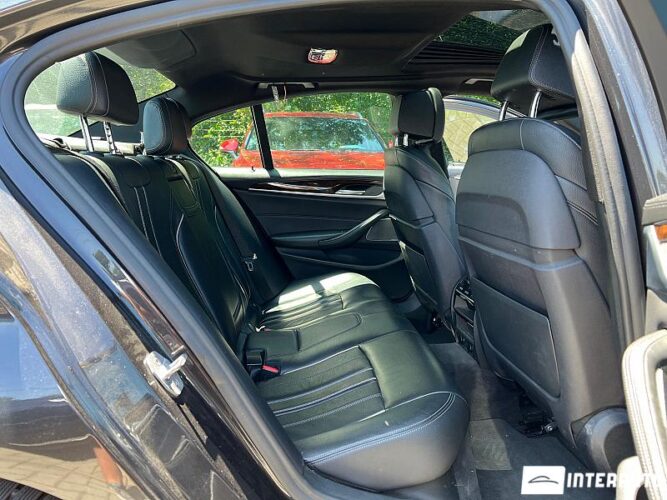 BMW 530e 50 interauto-car