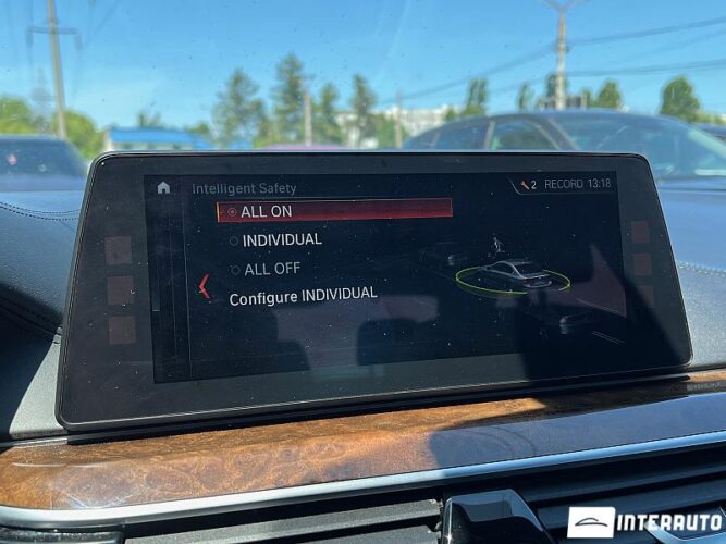 BMW 530e 46 interauto-car