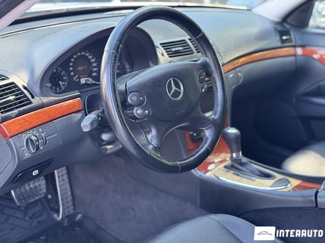 Mercedes E 220 35 interauto-car