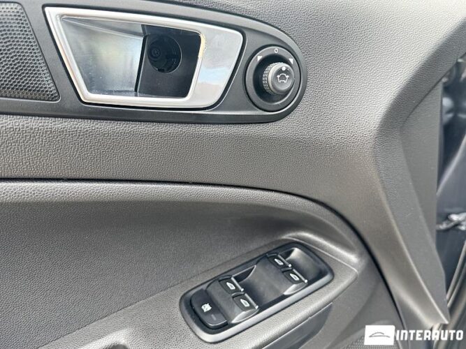 Ford Ecosport 46 interauto-car