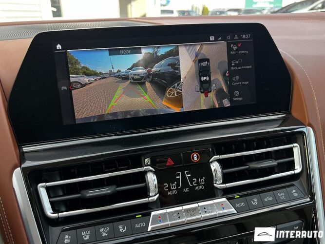 BMW M8 Competition 52 interauto-car