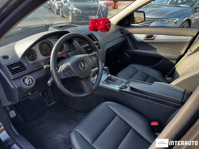 Mercedes C 230 34 interauto-car