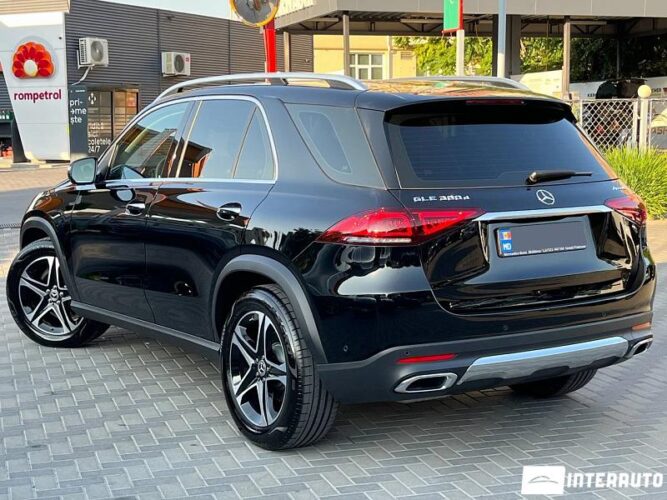 Mercedes GLE 300d 37 interauto-car