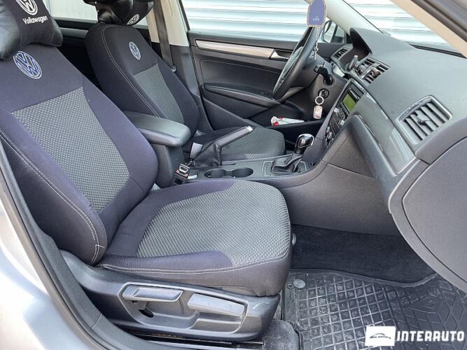 Volkswagen Passat 38 interauto-car