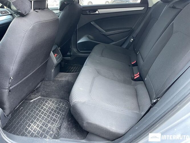 Volkswagen Passat 40 interauto-car
