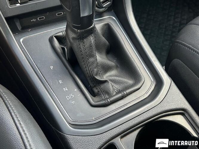 Volkswagen Touran 37 interauto-car