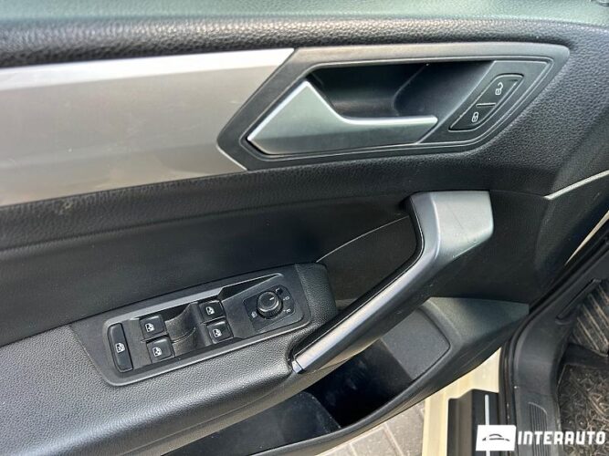 Volkswagen Touran 35 interauto-car