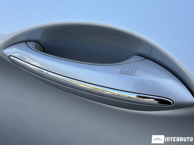 BMW 520 38 interauto-car