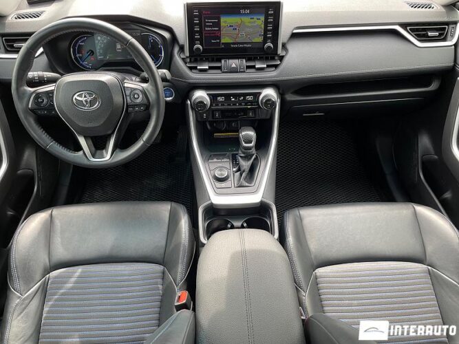 Toyota Rav-4 39 interauto-car