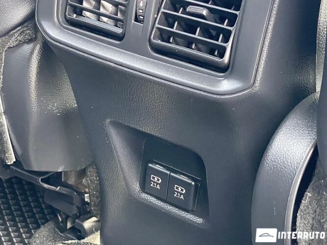 Toyota Rav-4 48 interauto-car