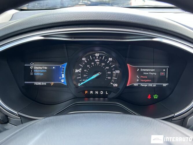 Ford Fusion 43 interauto-car