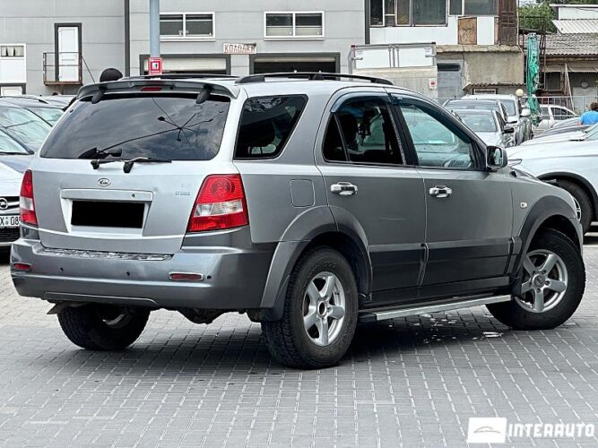 Kia Sorento 28 interauto-car