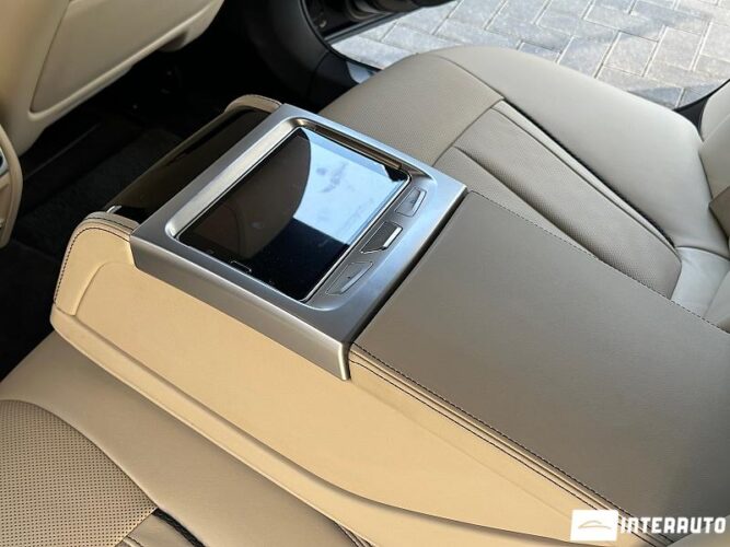 BMW 730 53 interauto-car